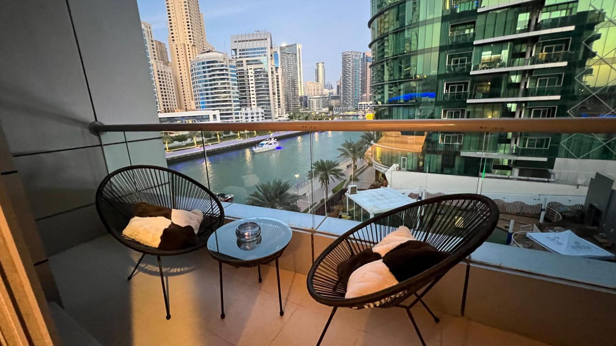 Premium Dubai Marina Two Bedroom Apartments With Sea View - Family Only Bagian luar foto
