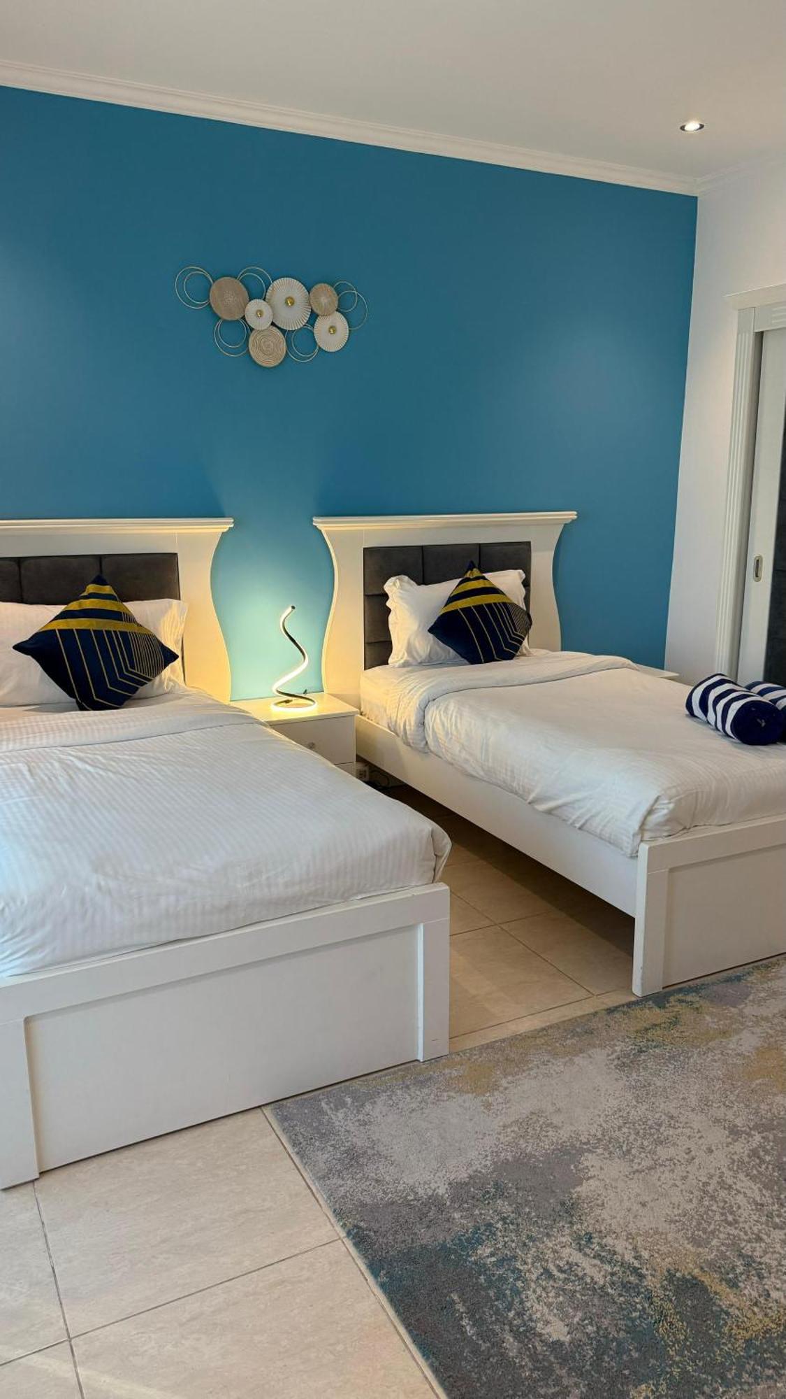 Premium Dubai Marina Two Bedroom Apartments With Sea View - Family Only Bagian luar foto