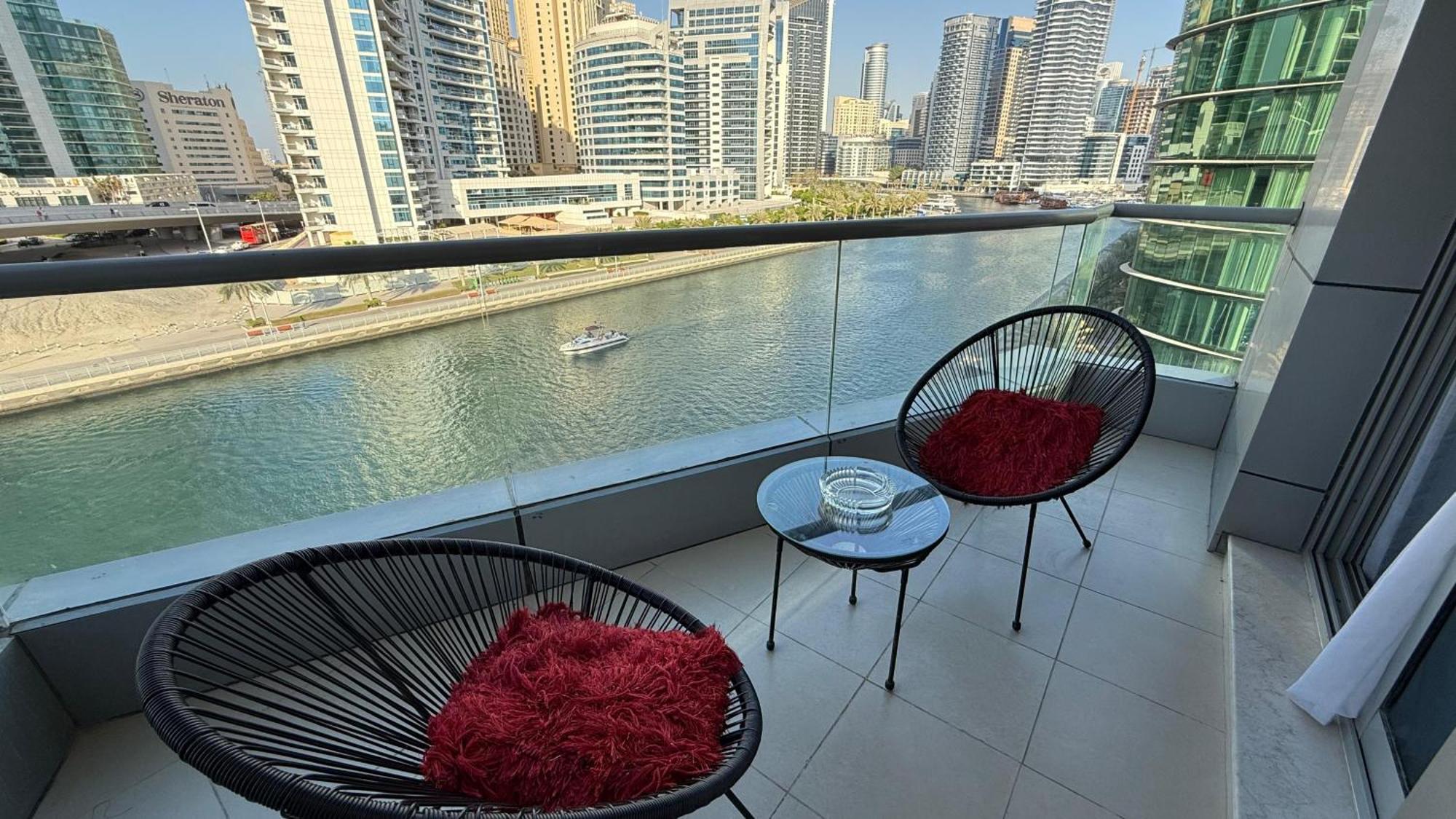 Premium Dubai Marina Two Bedroom Apartments With Sea View - Family Only Bagian luar foto